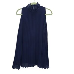 Beautiful navy blue pleated top. LIKE NEW